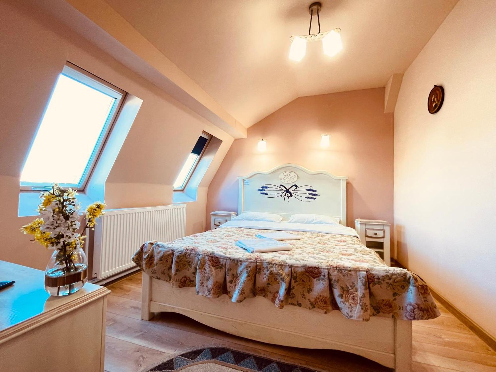 Leaganul Bucovinei Guest House Suceava Chambre photo